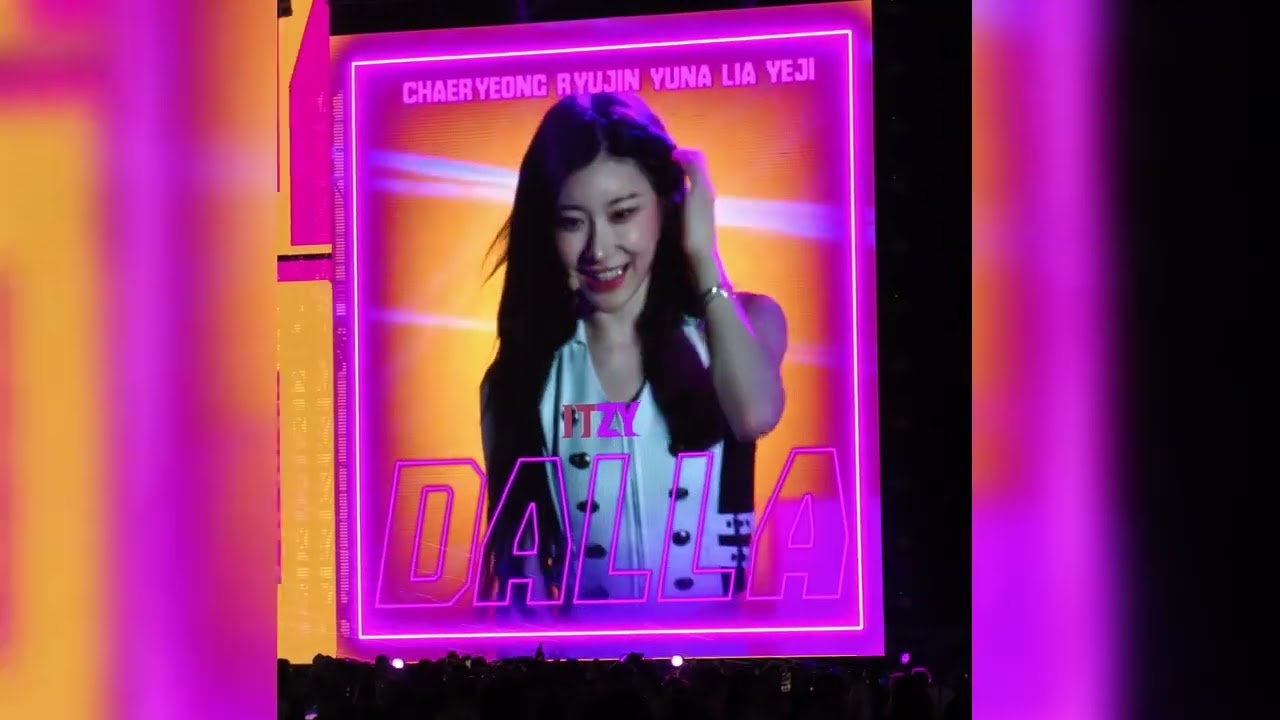 Dalla - ITZY Live performance (Malaysia)
