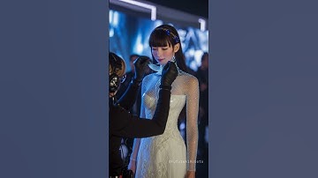 Futuristic Robot Girl Demonstration Breaks the Internet 💥🤖 #FutureAiRobots