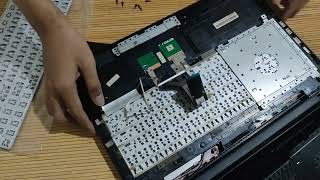 ASUS X555Q Replace Keyboard After 7 Years
