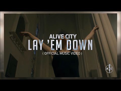 Video Lay 'Em Down