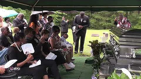 Mr. Glenn McLean In Loving Memory