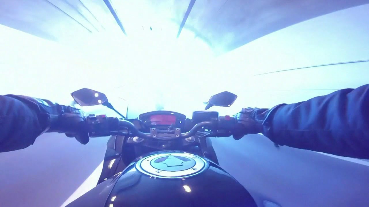 Kawasaki Er6f elaborated tests Bridgestone Battlax S21 on road. Extreme!!!