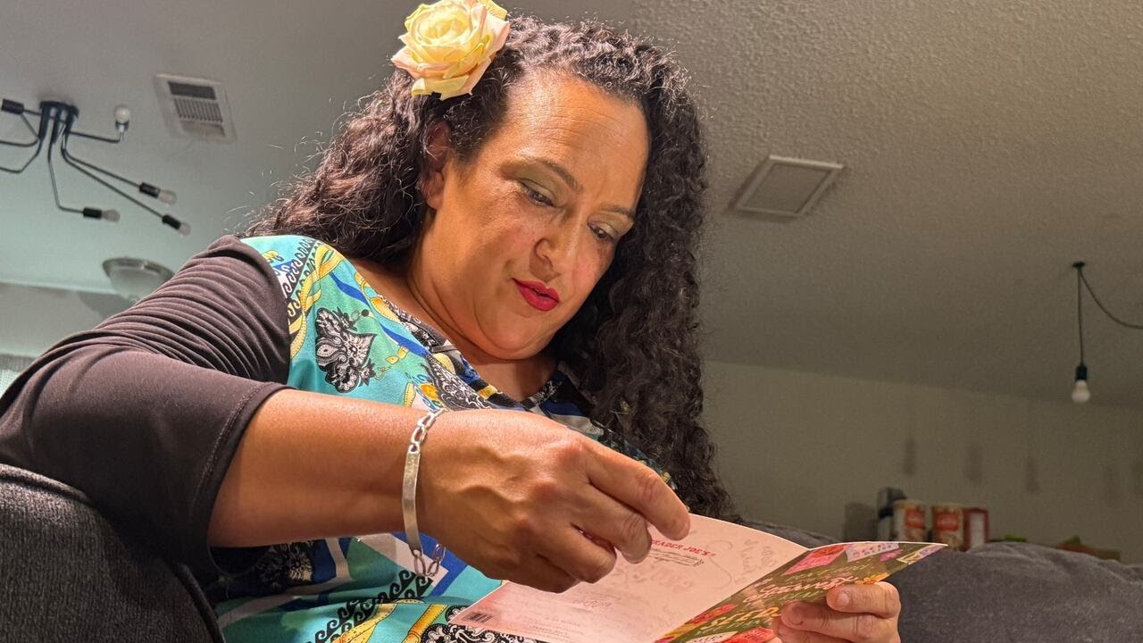 Las Vegas woman starts prison pen pal program to inspire incarcerated women