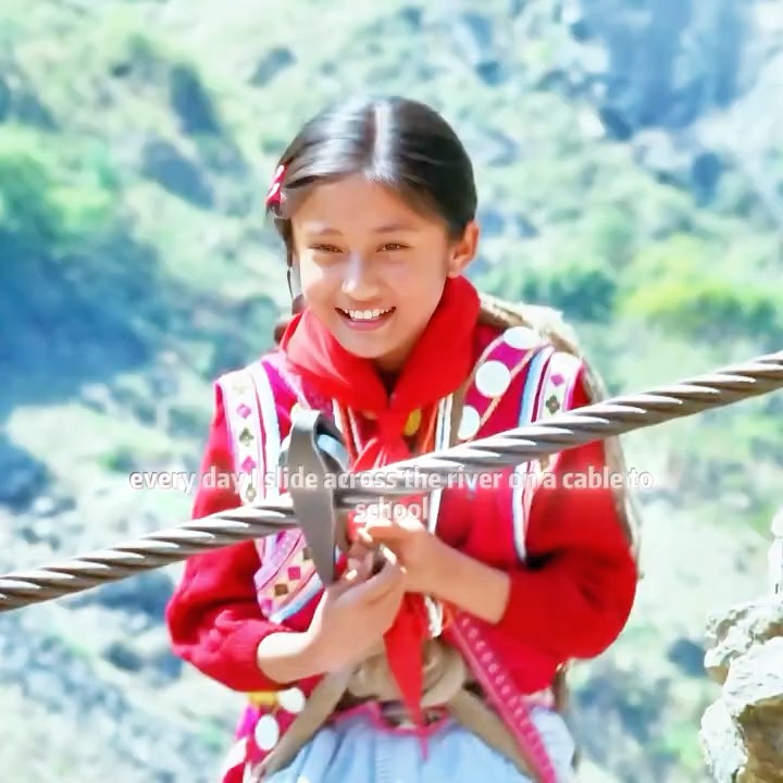 I just want to walk to school with my little brother.  #shorts  #movie #film  #zmj51225zlsx