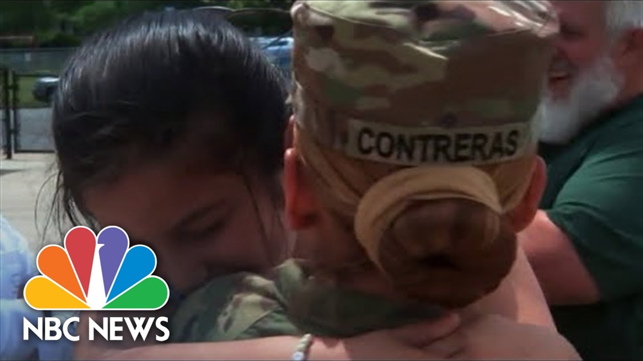 Military Mother Reunites With 2nd-Grade Daughter After 14 months In Korea