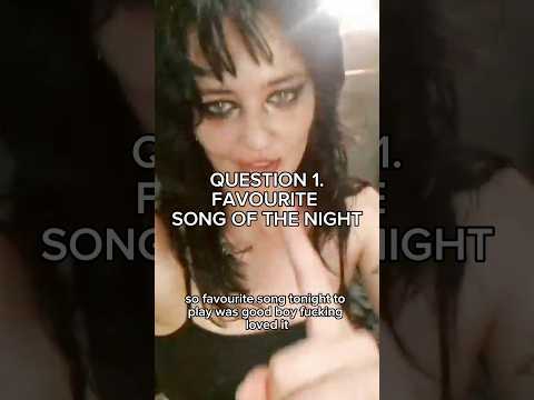 fresh off stage, let’s go. #saintagnes #blackveilbrides #bvb #bvbarmy #punkband #industrial ffo #nin