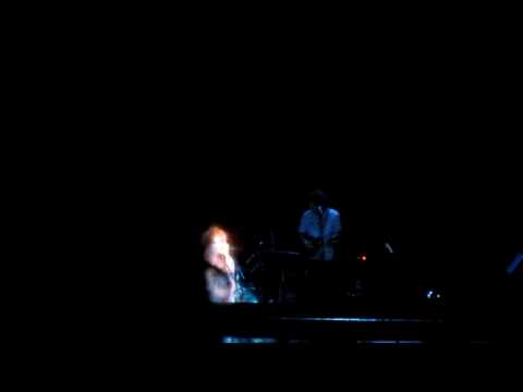 Alison Krauss - Music Saves Mountains - Ryman Audi...