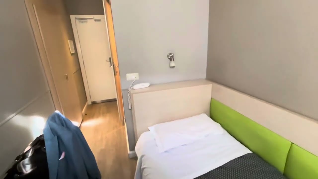 Hotel Scott House at Rome Termini Station, Review of a Single Room