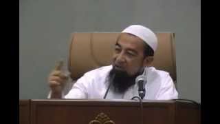 Bacaan Al-Quran Dalam Rumah Elak Gangguan Syaitan - Uai.flv