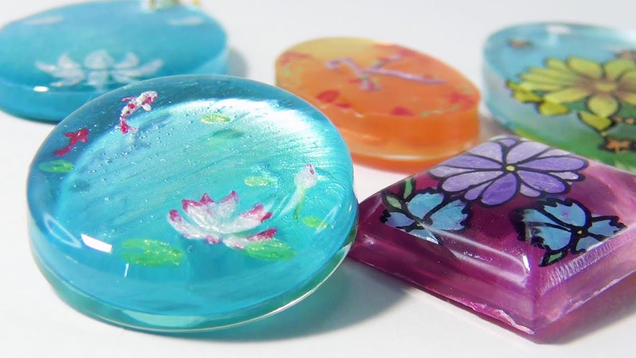 100均uvレジン プラバンで作る宇宙ねこキーホルダー Space Cat Key Chain Made With Plastic Van Uvresin Youtube