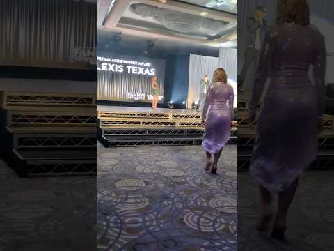 ALEXIS TEXAS Receives LIFETIME ACHIEVEMENT Award At 2025 FANNY AWARDS 