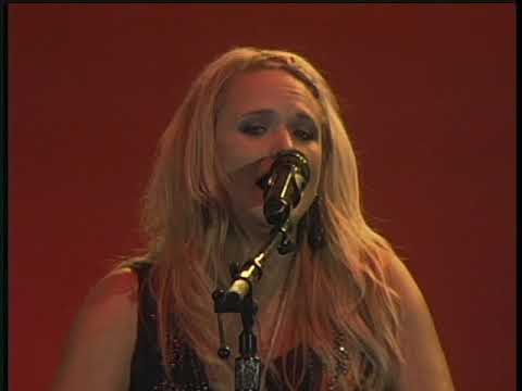 MIRANDA LAMBERT Long White Cadillac 2o1o LiVe