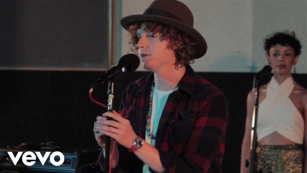 D.A. Wallach - Every Time You Walk Away (Live From Capitol Studio B)