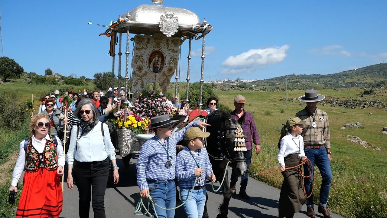 Jerez de los Caballeros celebra la Romería en honor a su patrona, la Virgen de Aguasantas