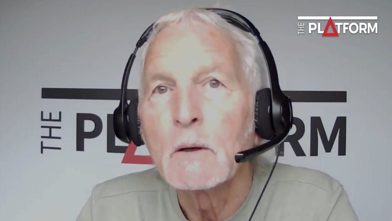 Майкл Лоус задаётся вопросом, почему Эру Капа-Кинги преподаёт культуру маори в обязательном порядке