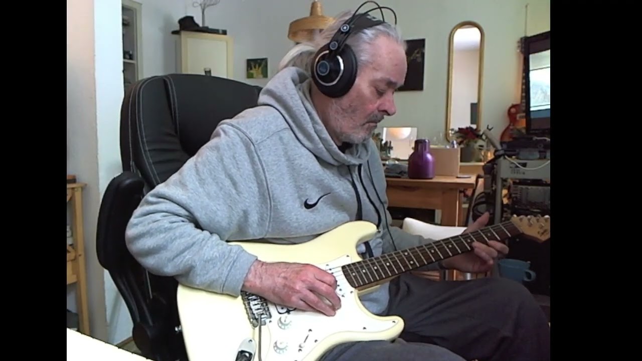 BLANCHE VOICES  (BLUE BULLET)