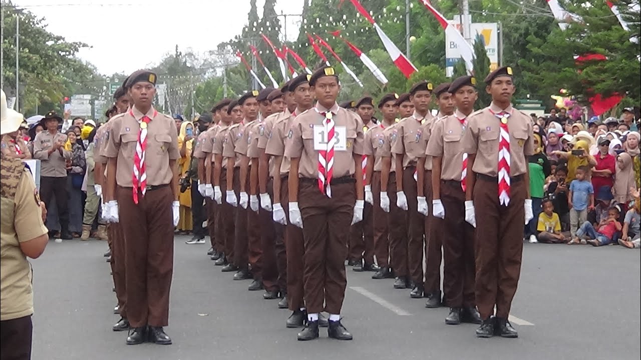MAN 2 KOTA BIMA - LOMBA GERAK JALAN HUT PRAMUKA 63 JENJANG SMA/MA/SMK KOTA BIMA 2024. CEK VIDEONYA..