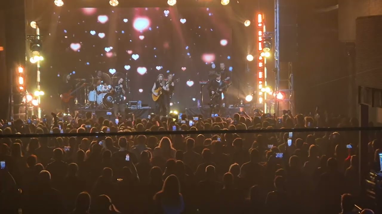 Пётр Елфимов и Евгений Егоров Презентация нового ЕР 20.02.2026 Знаю ты любишь