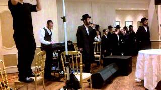 VID-20111206-00000