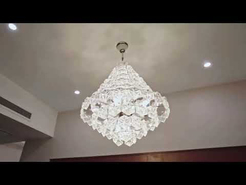 پنت هوس۷۰۰ متری برج باران سعید بابانیا۰۹۱۵۳۸۶۵۰۹۵