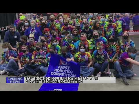 FIRST Robotics Midwest Regional Competition Champions | WGN News