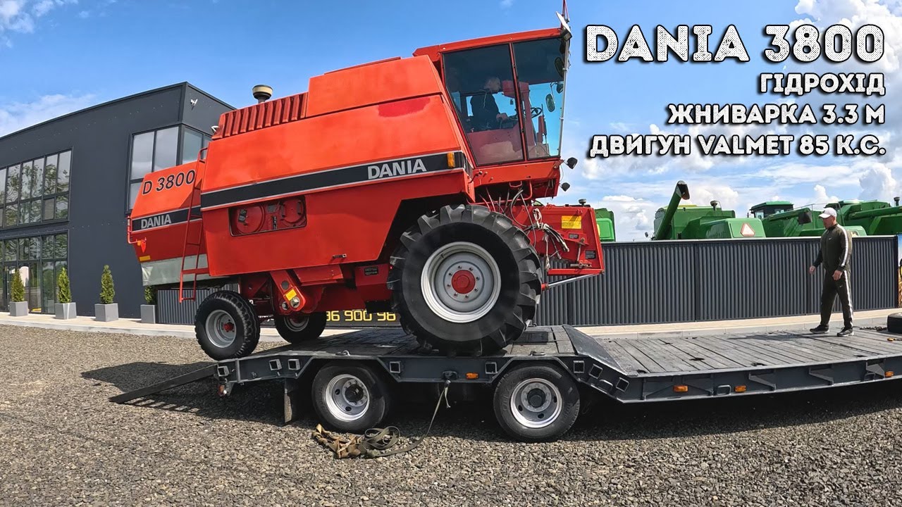 Dania 3800 класний комбайн на гідроходу. Знову на майданчику в Колодяжному. Показую нові комбайни
