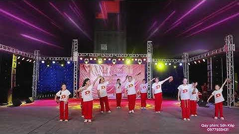 Chiếc Khăn Piêu - CLB Thỏ Ngọc biểu diễn Giao lưu văn nghệ xã Lạng Giang