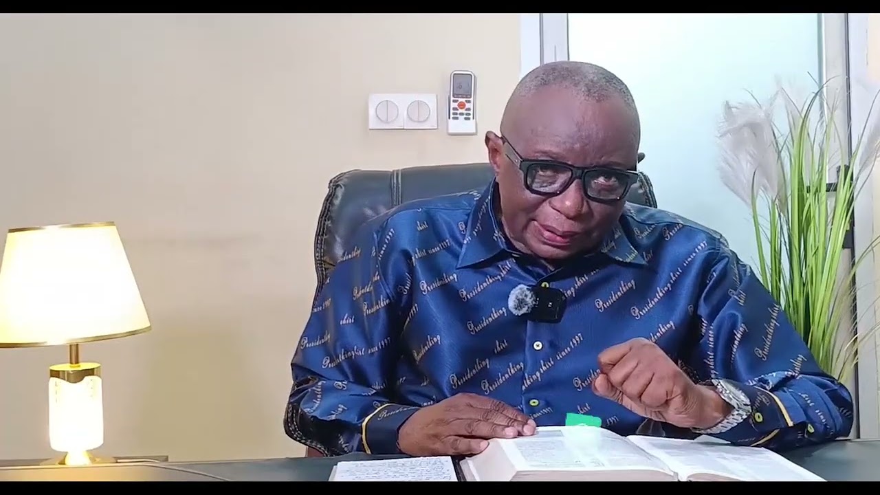 ELOHIM PARMI SON PEUPLE