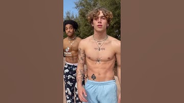 vinnie hacker NEW SHIRTLESS dancing tiktok