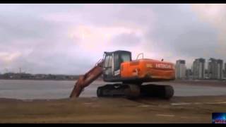 Best Crane Accidents Compilation November 2015 Funny Crane Accidents Sqauadf4Tihwn2