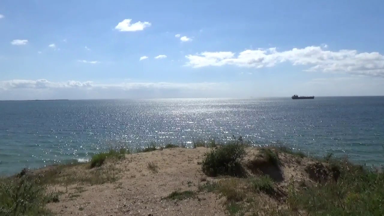 3.Vipassana med Uffe Damborg- Røsnæs june 2015- Indsigtsmeditation i spisning