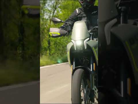 BKX 300 | Every road is an invitation to explore.