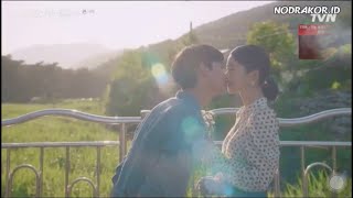 First Kiss Gang Tae Mun Yeong. Its Okay Not To Be Okay Eps 9 Subindo