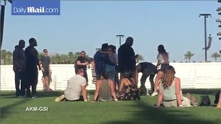 Selena gomez & the weeknd making out at coachella in indio, california
4/15/2017