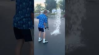 Satisfying trash can water#trash #fire #satisfying #asmrsounds #satisfyingvideo #helpmeblowup