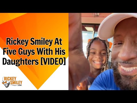 Rickey Smiley At Five Guys With His Daughters