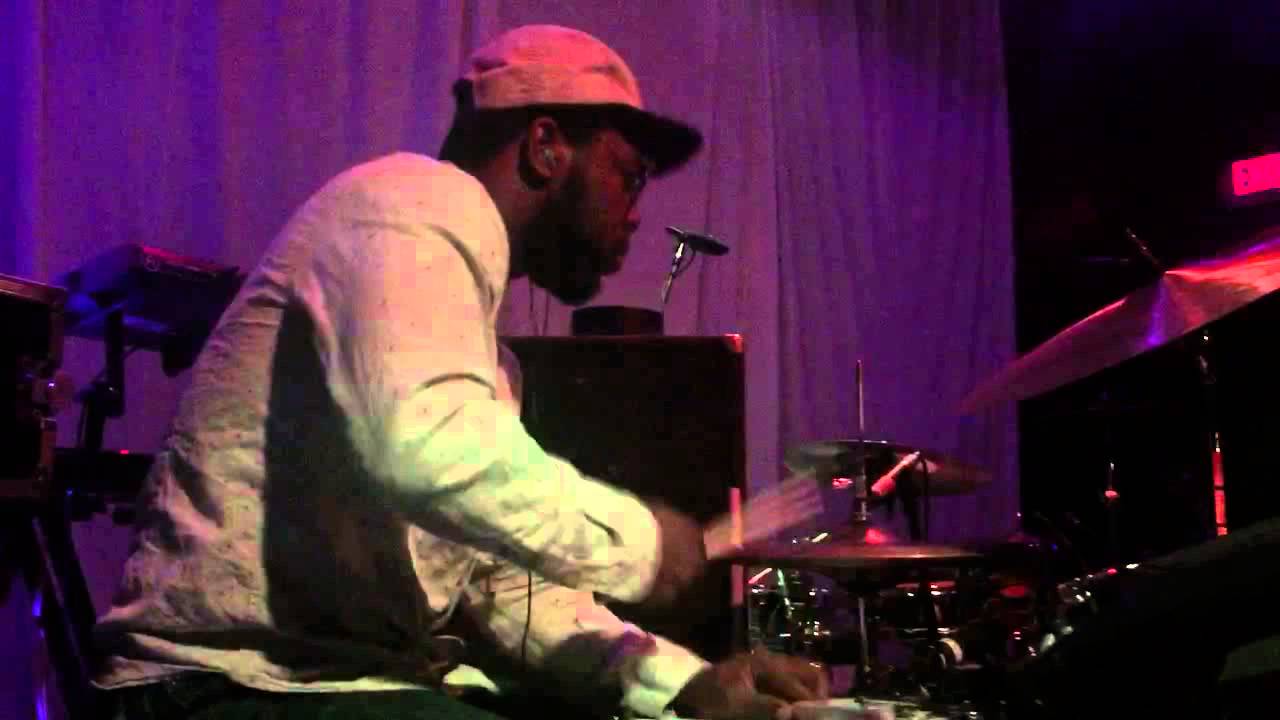 Sam Dew - (Unknown Song) [LIVE]