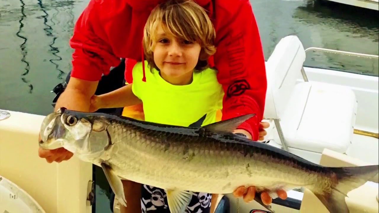 6 Year Old Catches His First Tarpon, Super Cute! - YouTube Buck
