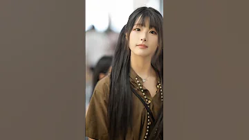 Beautiful Chinese Girl Chinese Street Fashion Shorts Chinesefashion Streetstyle Tiktok 