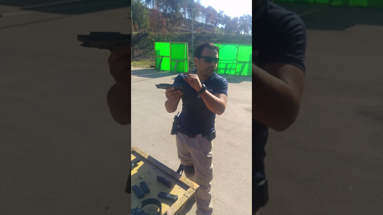 שולחן מעצורים מאיר צזנה