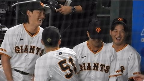 巨人CSファイナル第6戦！雰囲気抜群の選手らのベンチの様子　巨人対DeNA 2024/10/21(月)in東京ドーム　クライマックスシリーズファイナルステージ第6戦