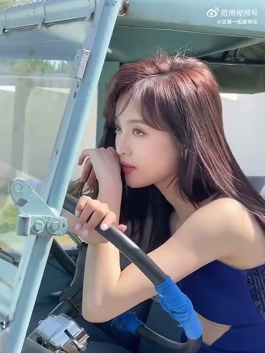 Xuanyi behind A PART CHINA Magazine filming