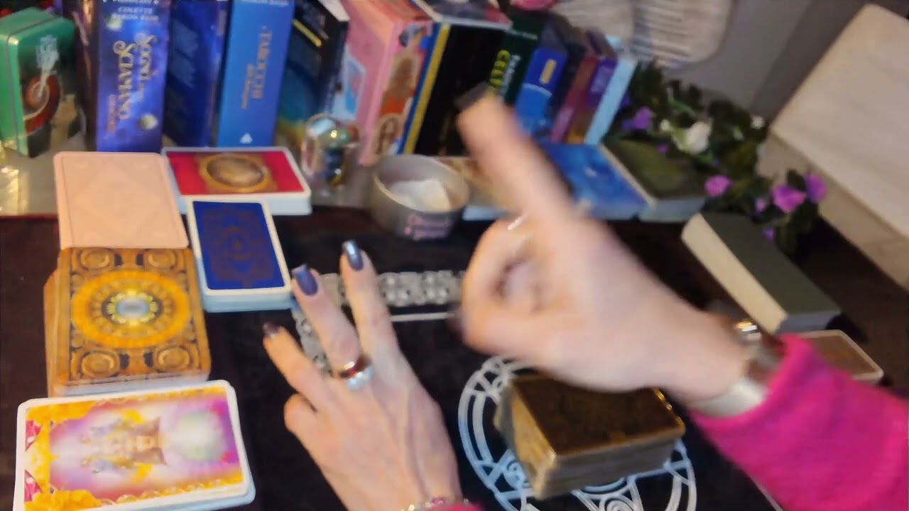 #letturainterattiva NO , A QUESTA PERSONA DEVI DIRE NO , TI SPIEGO PERCHÈ #asmr #letturatarocchi 😡