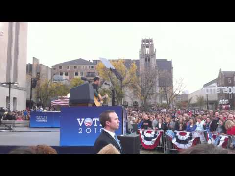 Ben Harper - Better Way at Barack Obama rally in M...