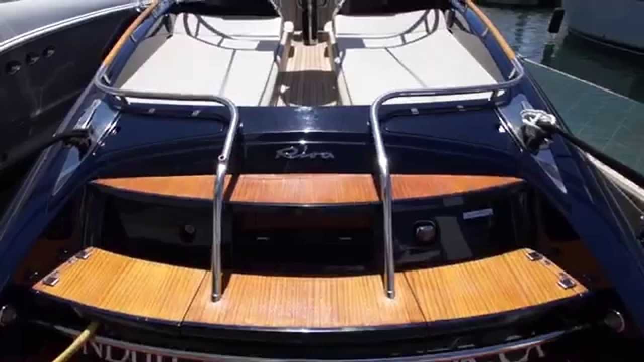 44' Riva 'Rivarama' 2006  $899,000