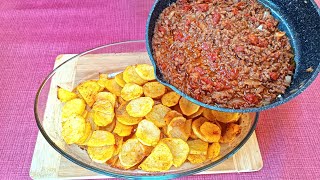 Just pour the minced meat over the potatoes! Easy and delicious lunch