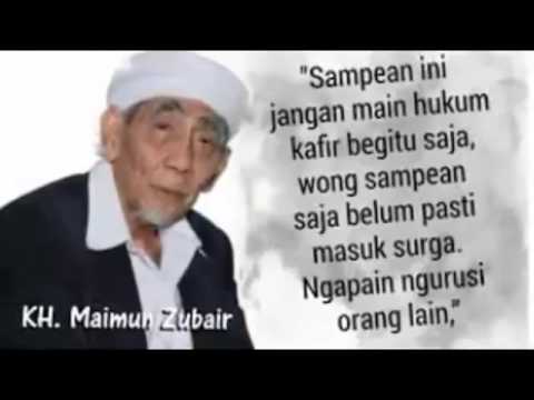 KH  Maimun Zubair Cium Tangan KH  hasyim Muzadi