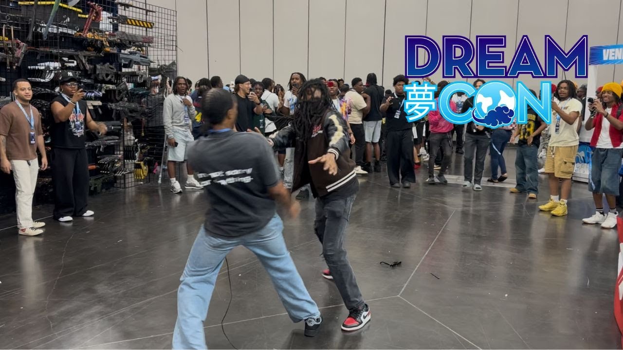 FIGHTING AT DREAMCON???