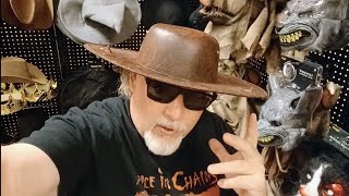 Spirit Halloween's Killer New Stuff in Tampa!