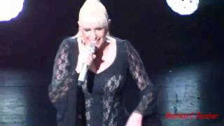 VALERIA LYNCH - A cualquier precio- (Versión Rock, Gran Rex 14-1218)